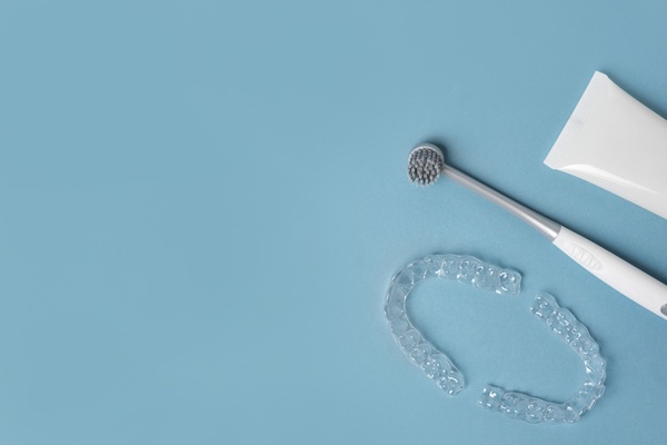 Teeth Straightening With Clear Aligners