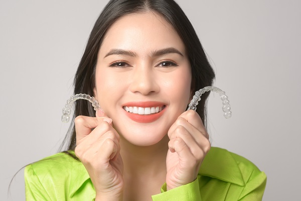 FAQs About Teeth Straightening With Invisalign®
